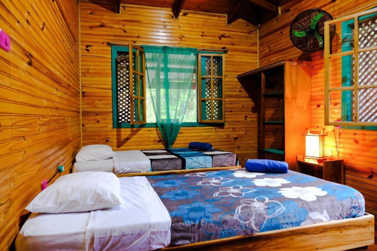 Aldina S Guest House Cahuita Εξωτερικό φωτογραφία